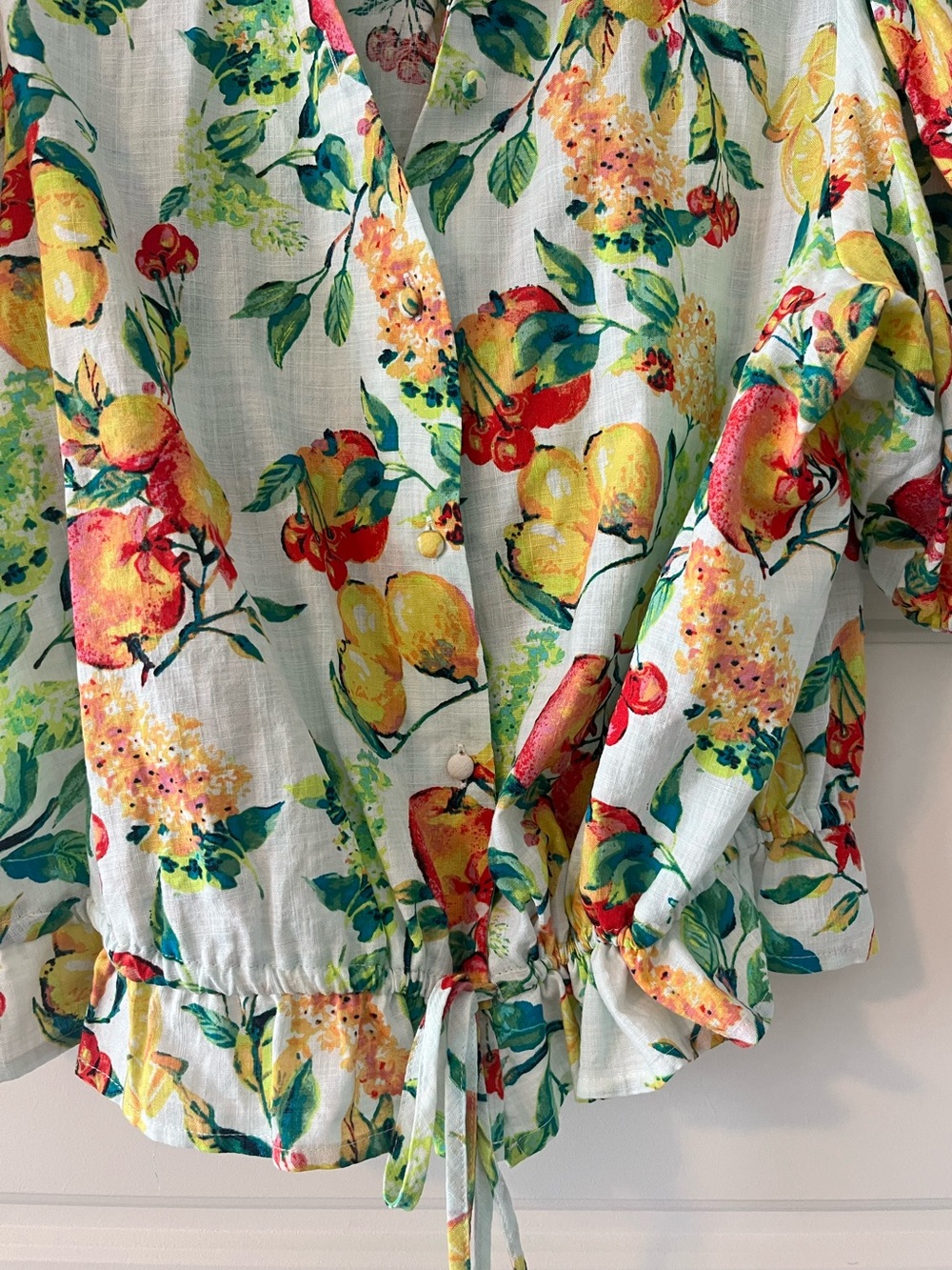 Floral Puff-Sleeve Drawstring Crop Top - Lemon Print - Picture 2 of 7